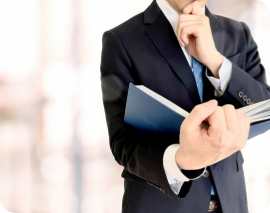 専門の社労士が全件対応